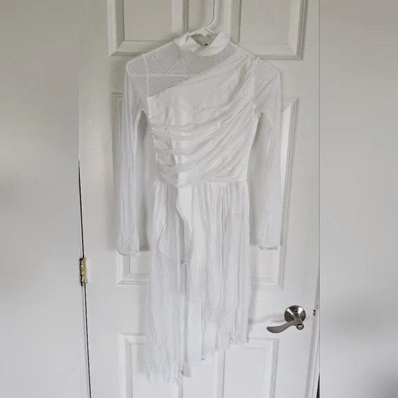 Weissmans 12994 "Bruises" White Dance Costume - Picture 2 of 3